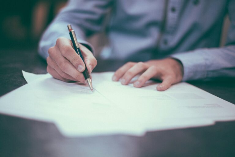Délais de traitement CARSAT : combien de temps pour recevoir votre subvention